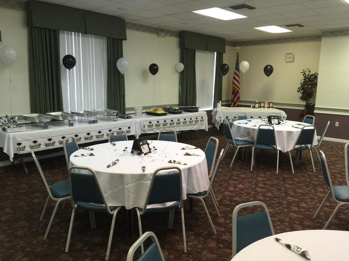 Days Inn & Suites By Wyndham Port Richey Bagian luar foto